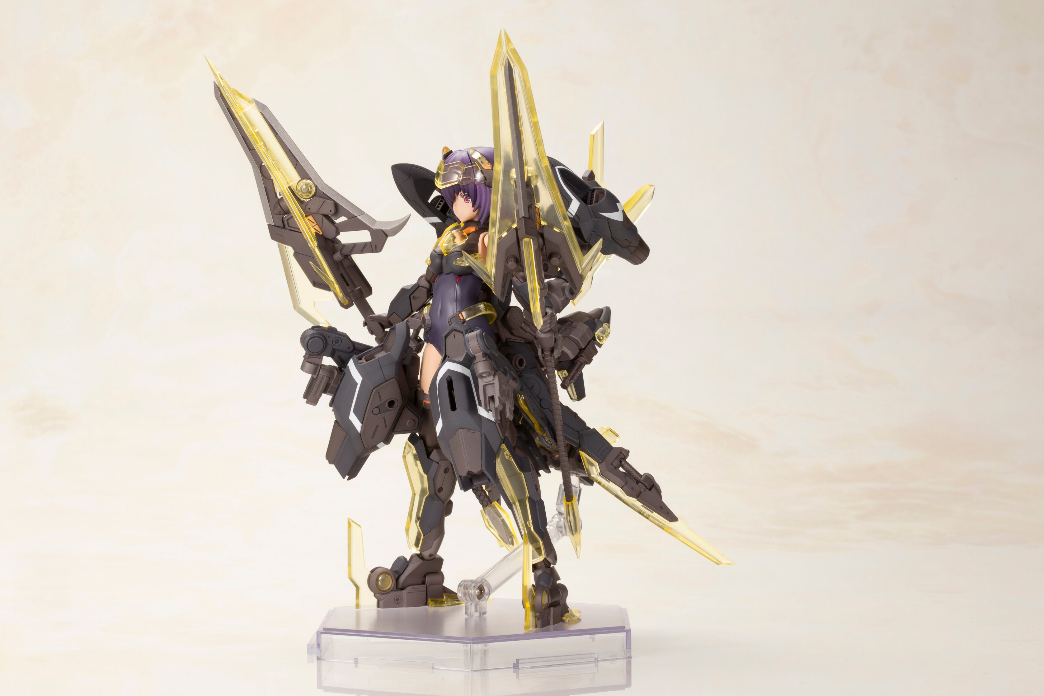 FRAME ARMS GIRL HRESVELGR=ALBAS