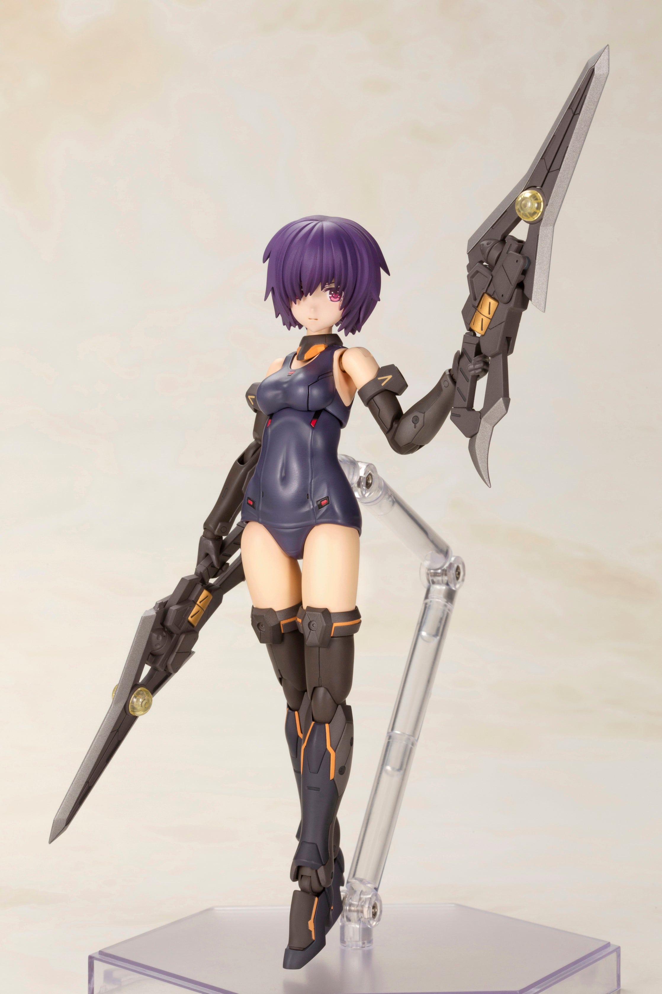 FRAME ARMS GIRL HRESVELGR=ALBAS